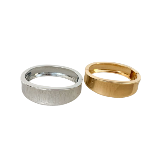 Bracelete liso com ondulação