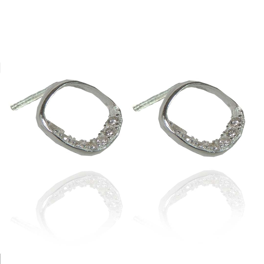 Brinco Losango com Metade de Zircônia
