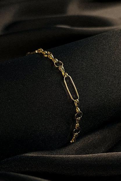 Pulseira Com Elo Ovalado e Elo Em Circulo