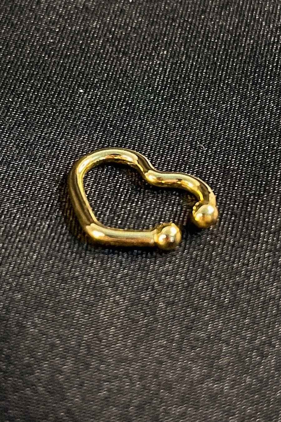 Piercing Fake Forma de Coração Banhado em Ouro 18k (PI0008)