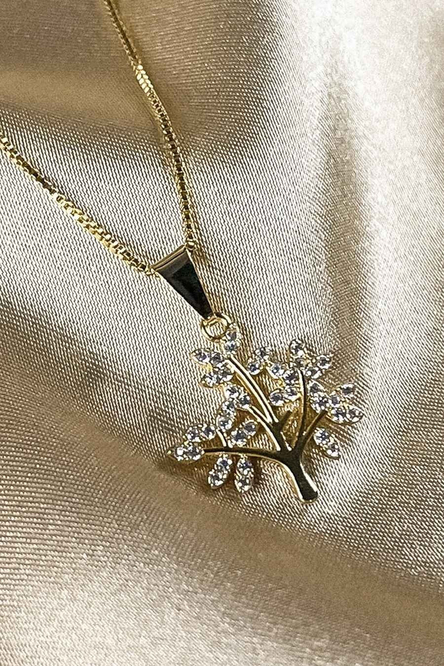 Colar Pingente Árvore da Vida com Zircônias Brancas